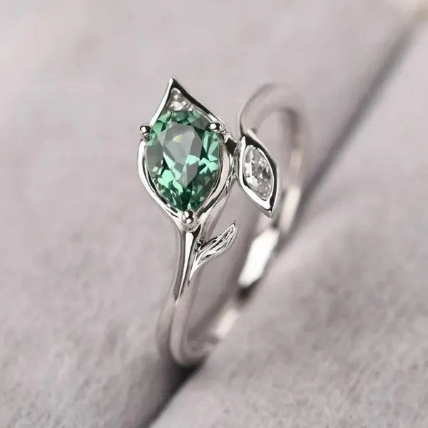Simple Green Black Zircon With Diamond Leaves Personalized Engagement Ring