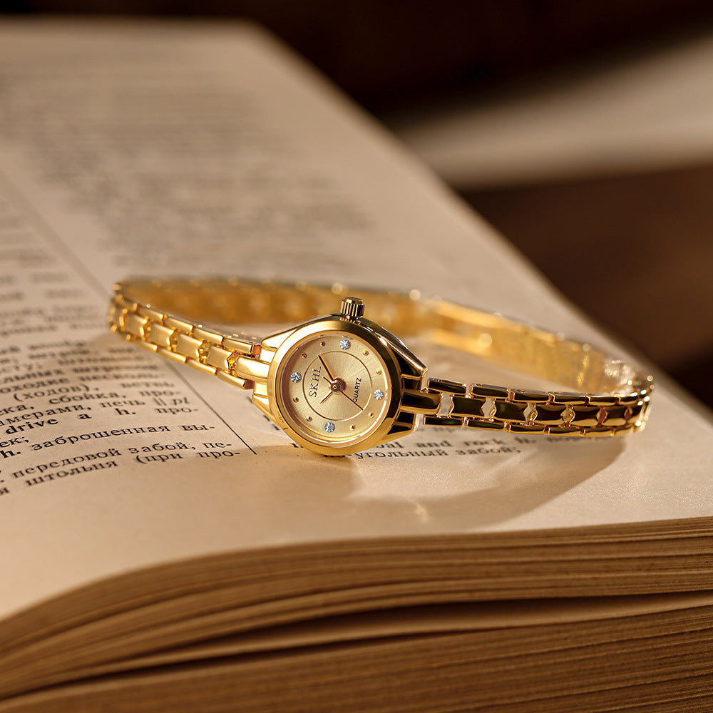 Mid-ancient Simple And Light Luxury Quartz Mini Round Elegant Steel Belt Casual Women's Watch