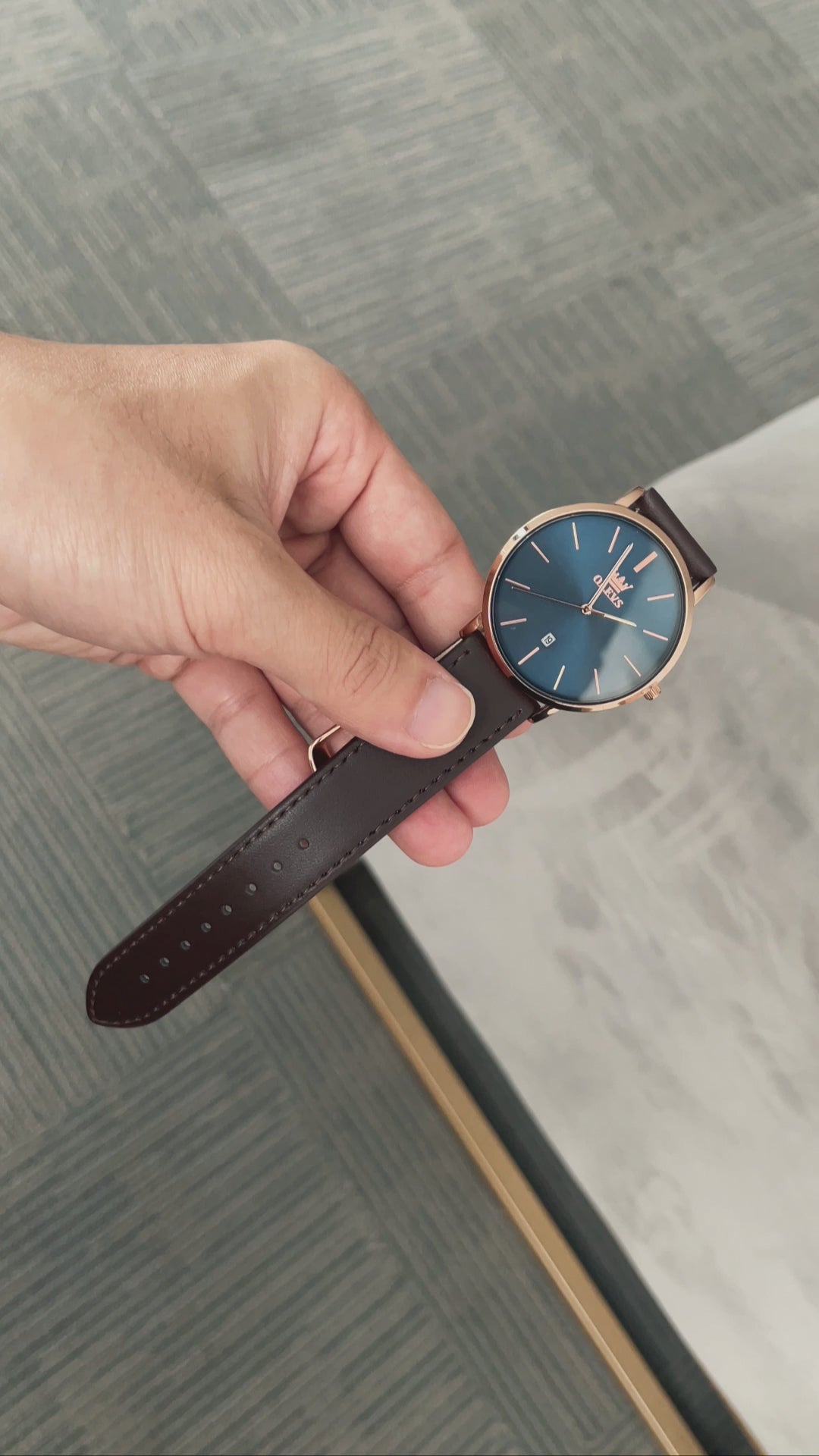 Load video: Fashion Casual Watch Men Luxury Brand Mens Watches Leather Sport Waterproof Auto Date Quartz Wristwatch